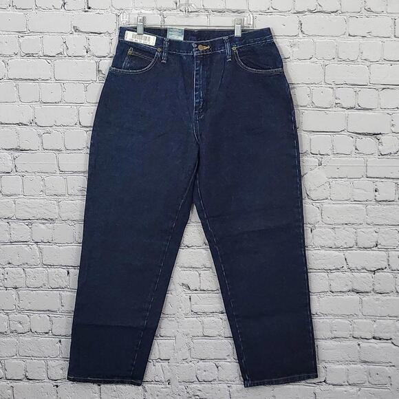 2/$30 Wrangler Blues Relaxed Fit Jeans Size 12 | Classic & Comfortable Denim - Picture 3 of 10